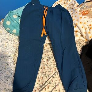 Figs jogger scrub pants